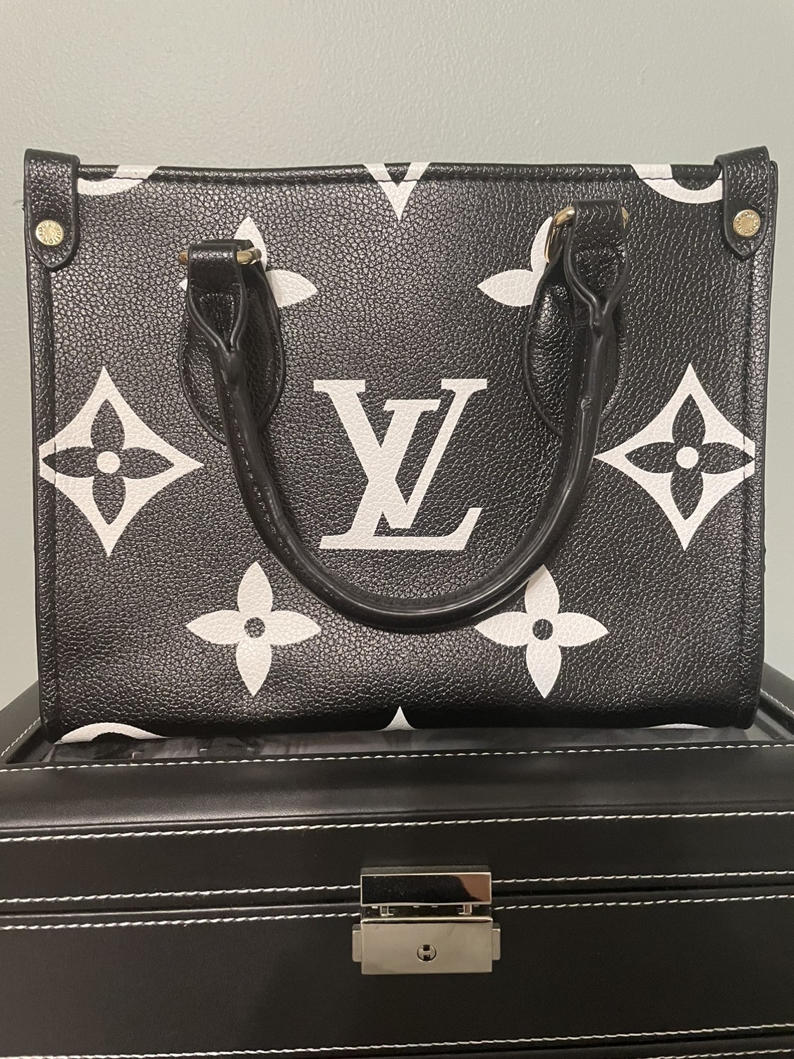Luis Vuttonn Purse - photo 2