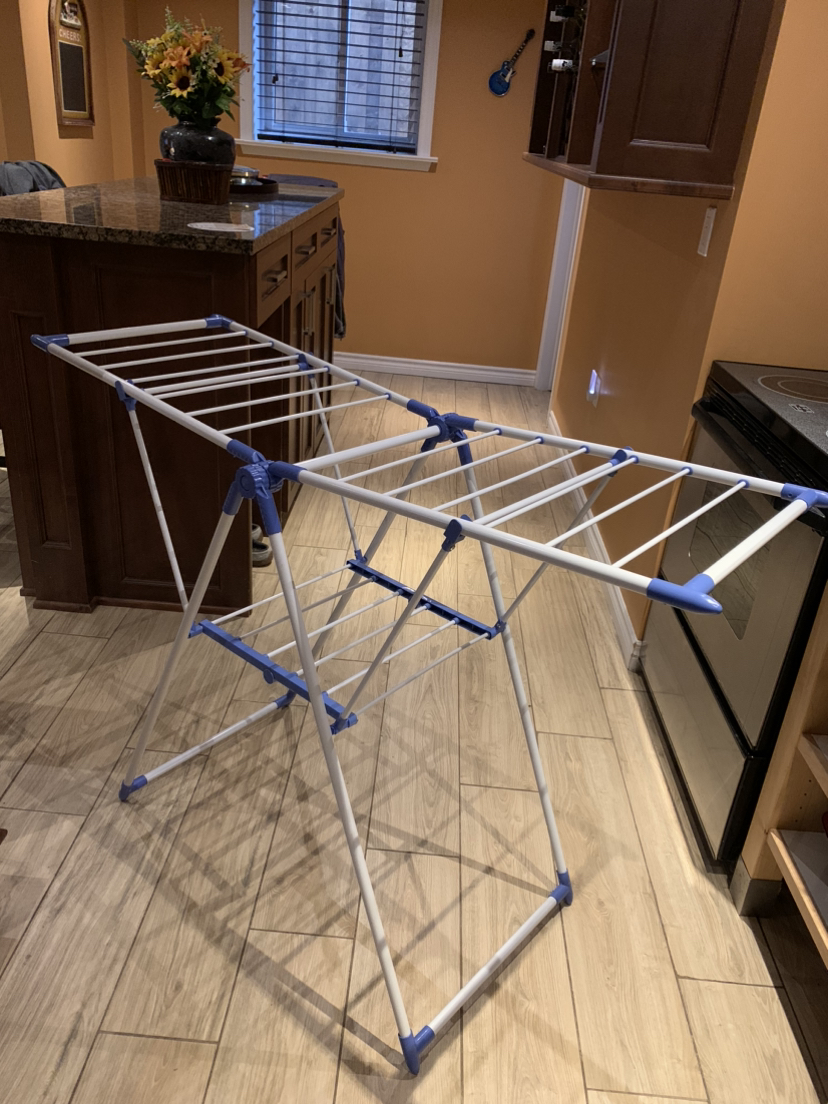 Collapsible drying rack for clothes thumbnail