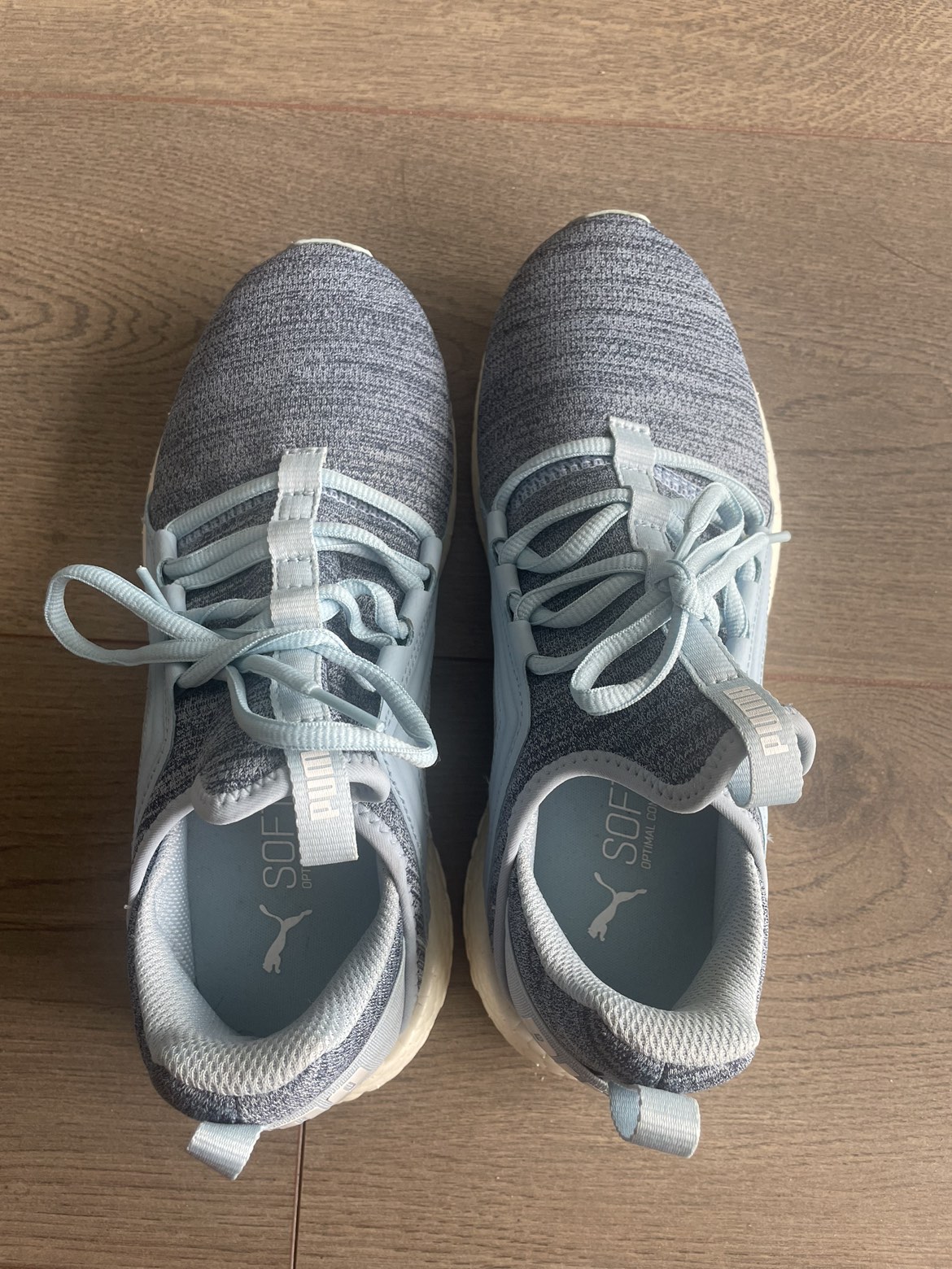 Puma walking shoes (Size UK 4) thumbnail