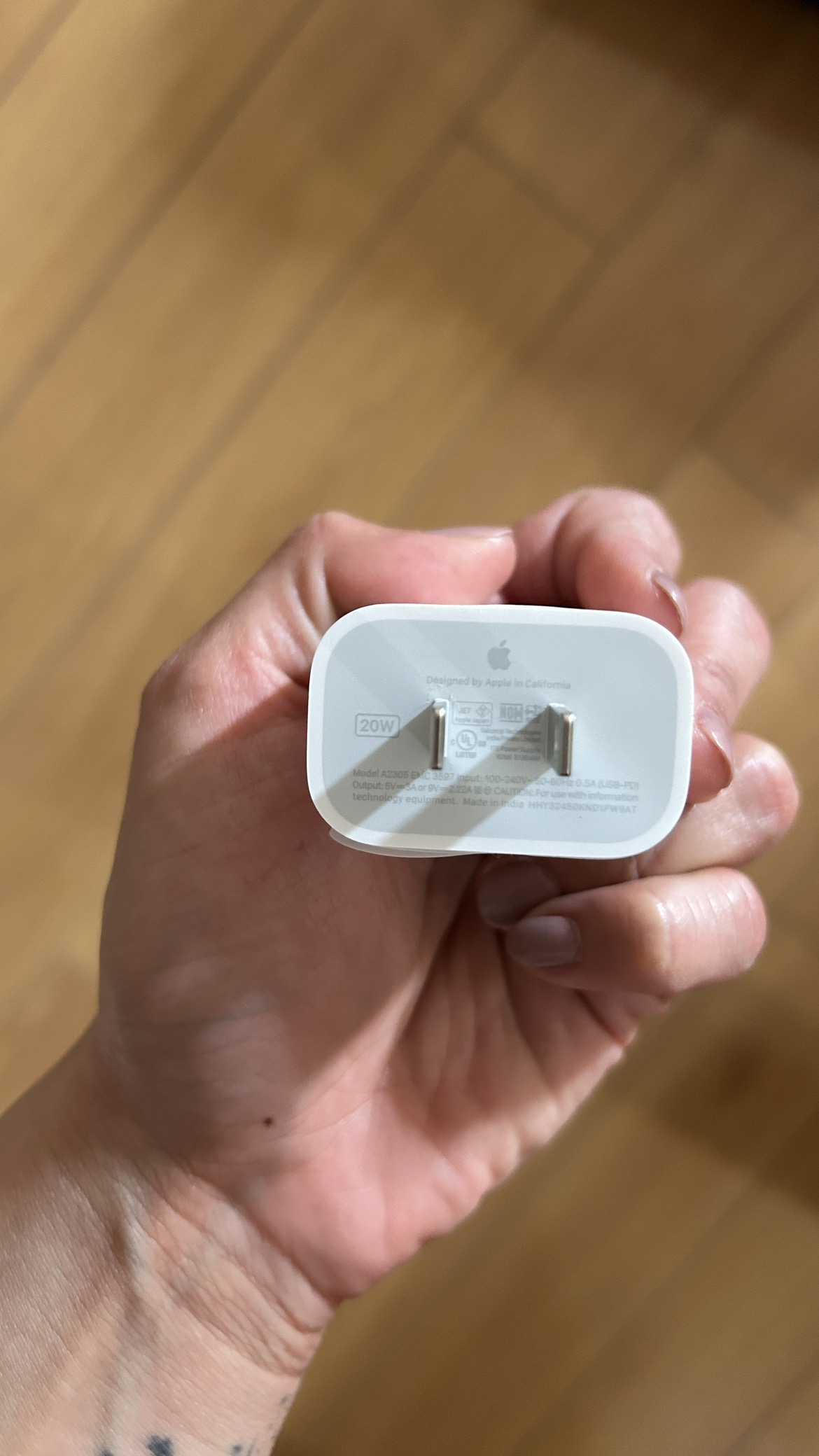 Original Apple fast charger - photo 3