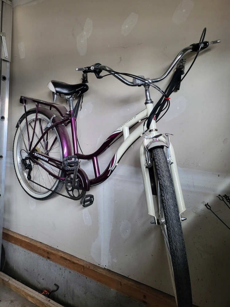 Schwinn ladies bike - photo 2