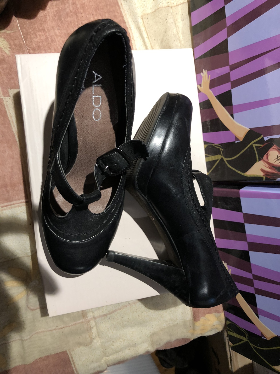 Woman's Shoes