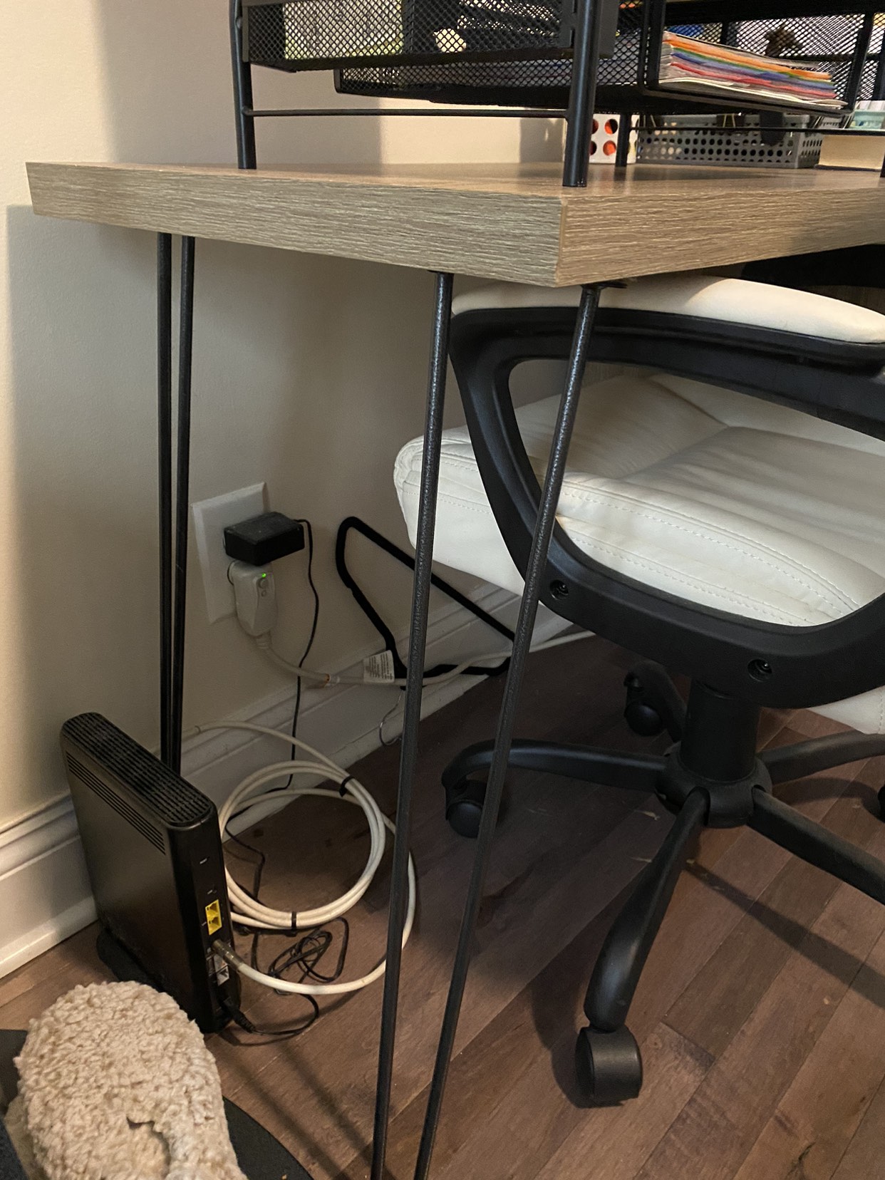 Desk + Free Desk Chair - photo 2