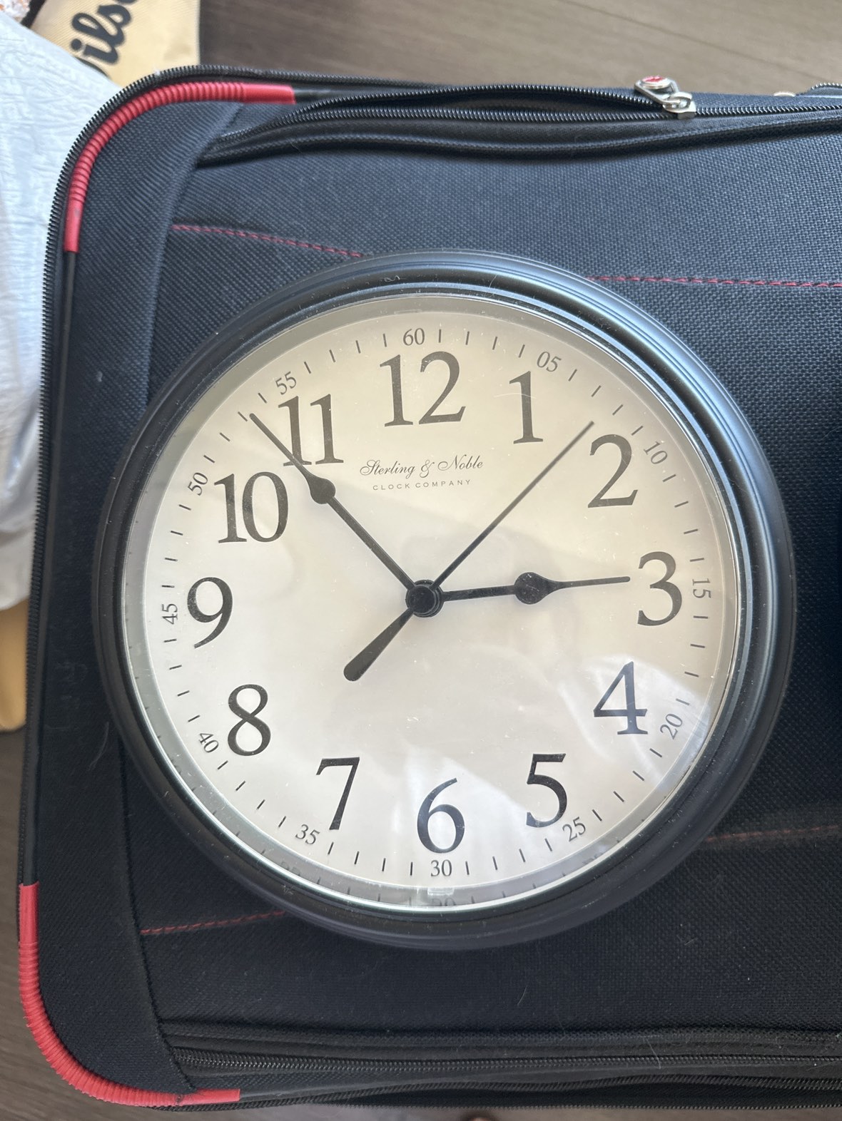 2 wall clocks for $15 image indicator(3)