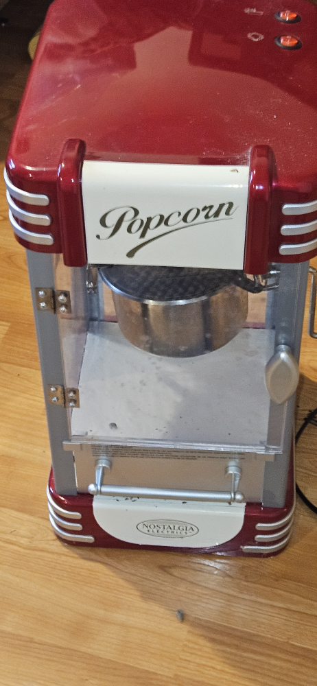 #freecycle :  old school popcorn maker