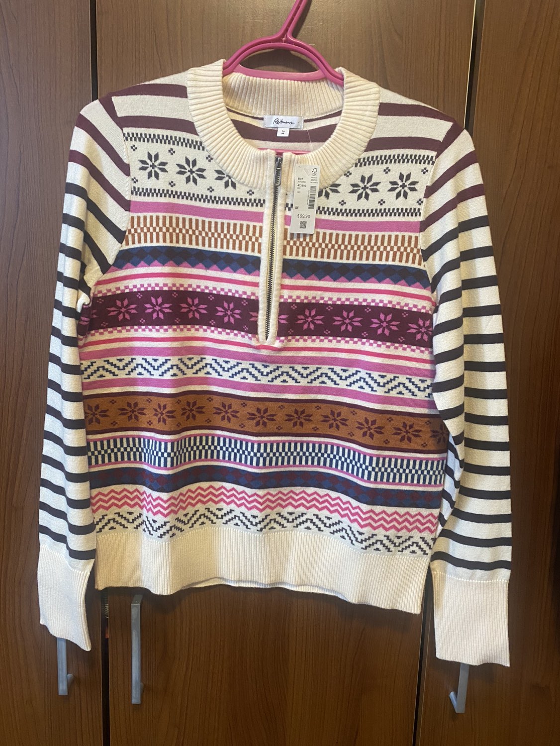Long-Sleeve mock-neck sweater with half-zip