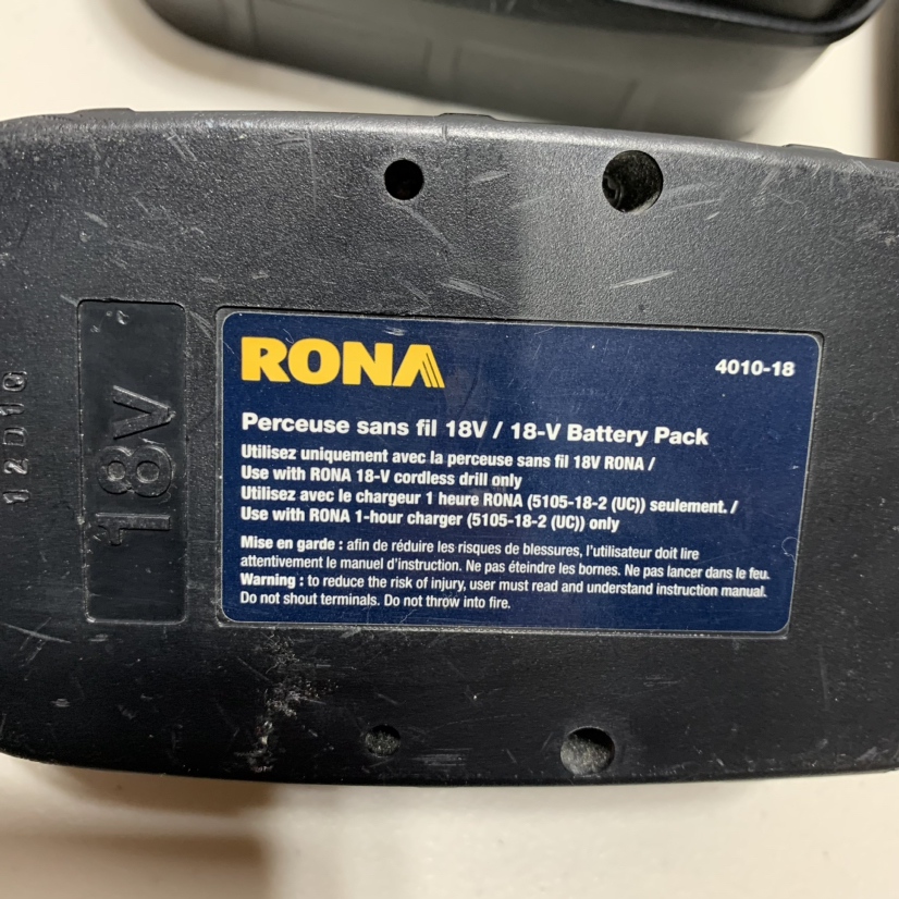 RONA 18V Cordless Drill w/ 2 battery pack and charger image indicator(3)