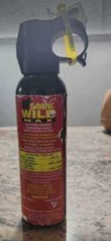 🥕 New sealed Bear Spray ( bought never used) - photo 2