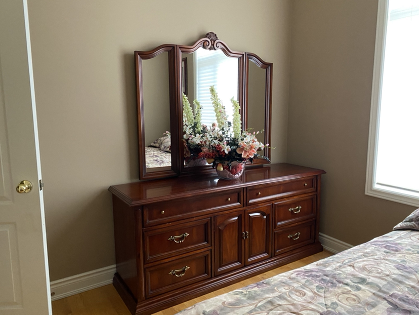 Bedroom dresser