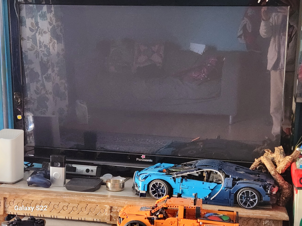 PanasonicVIERA 50" Flat screen TV. image indicator(3)