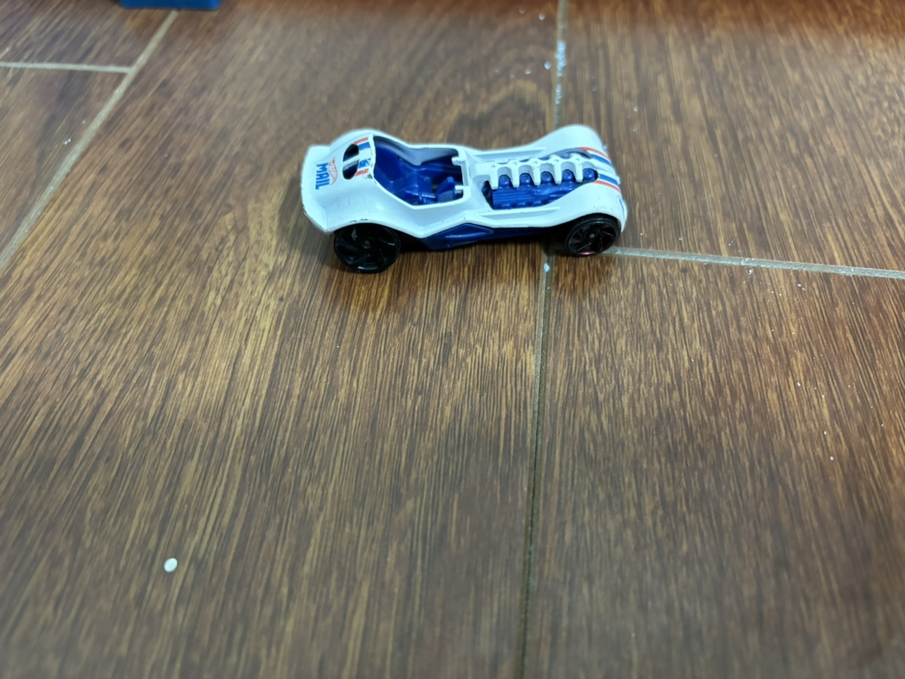 Hot Wheel Truck Builders - photo 2