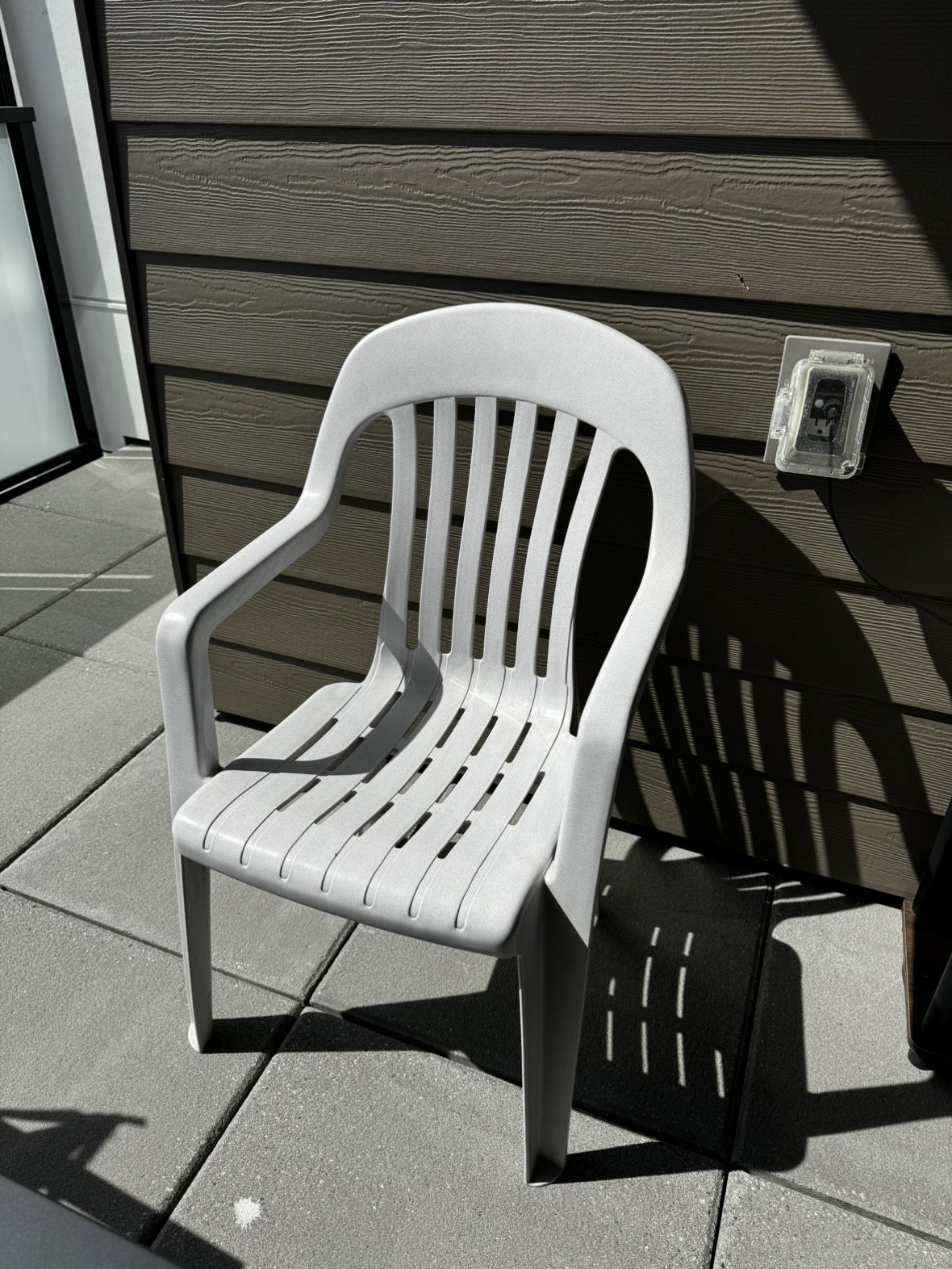 Heavyduty patio chair thumbnail