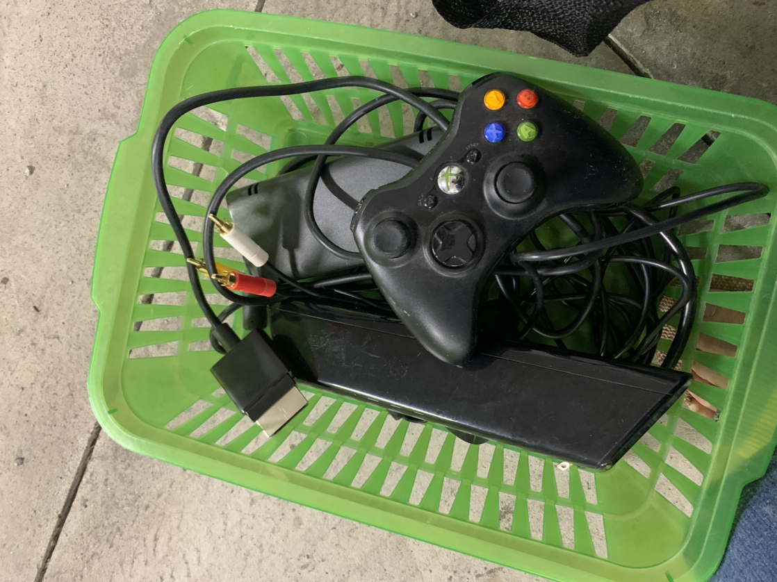 Xbox 360 with games - photo 2