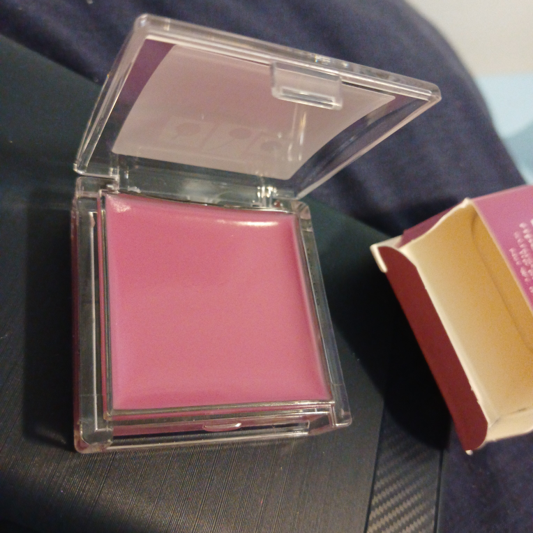 New BBW lip balm 🥕 image indicator(2)