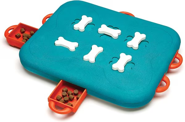 Casino Interactive Dog Treat Puzzle Toy