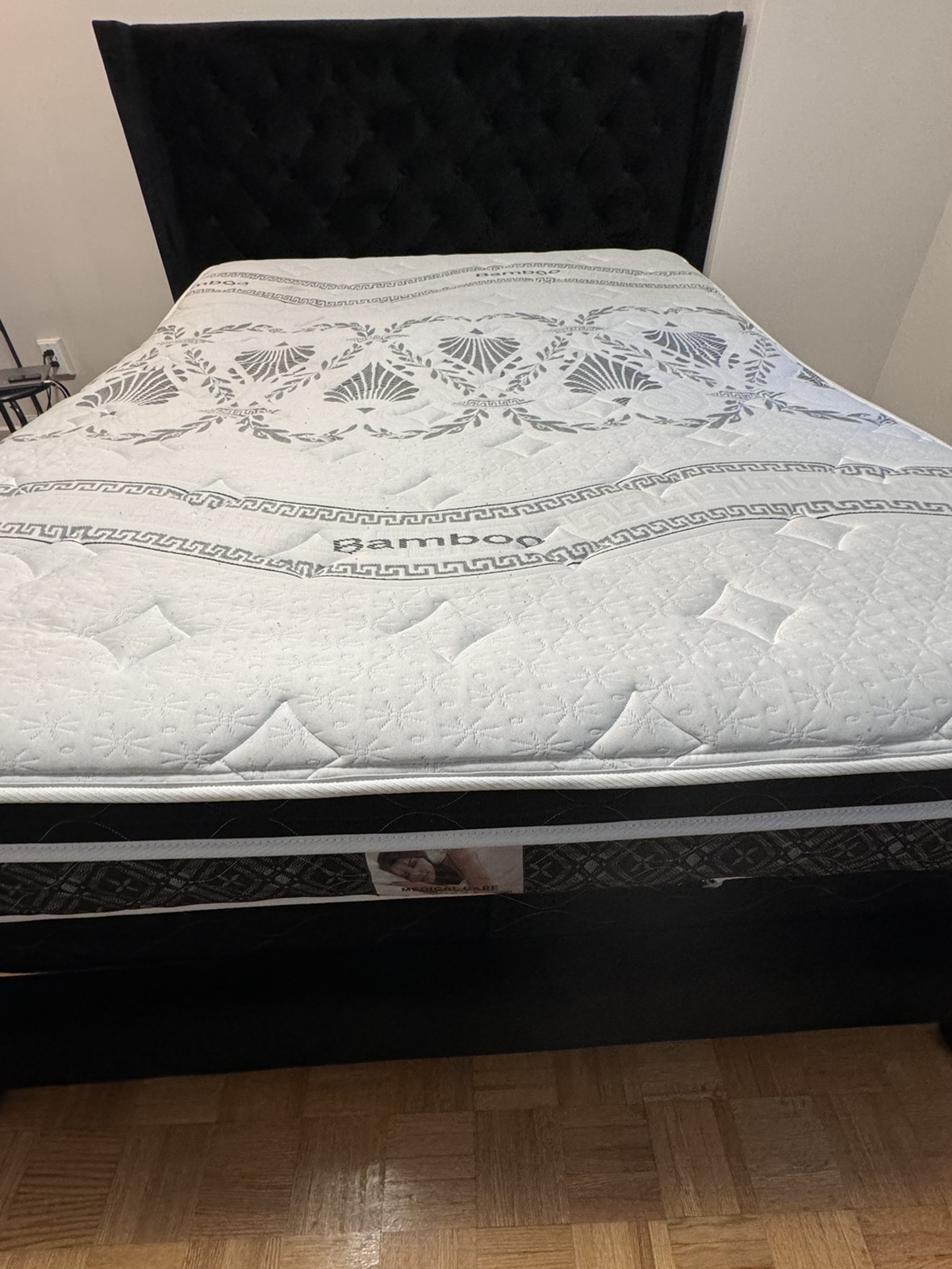 Queen Bed set (mattress, box, frame) - Moving Sale! - photo 2
