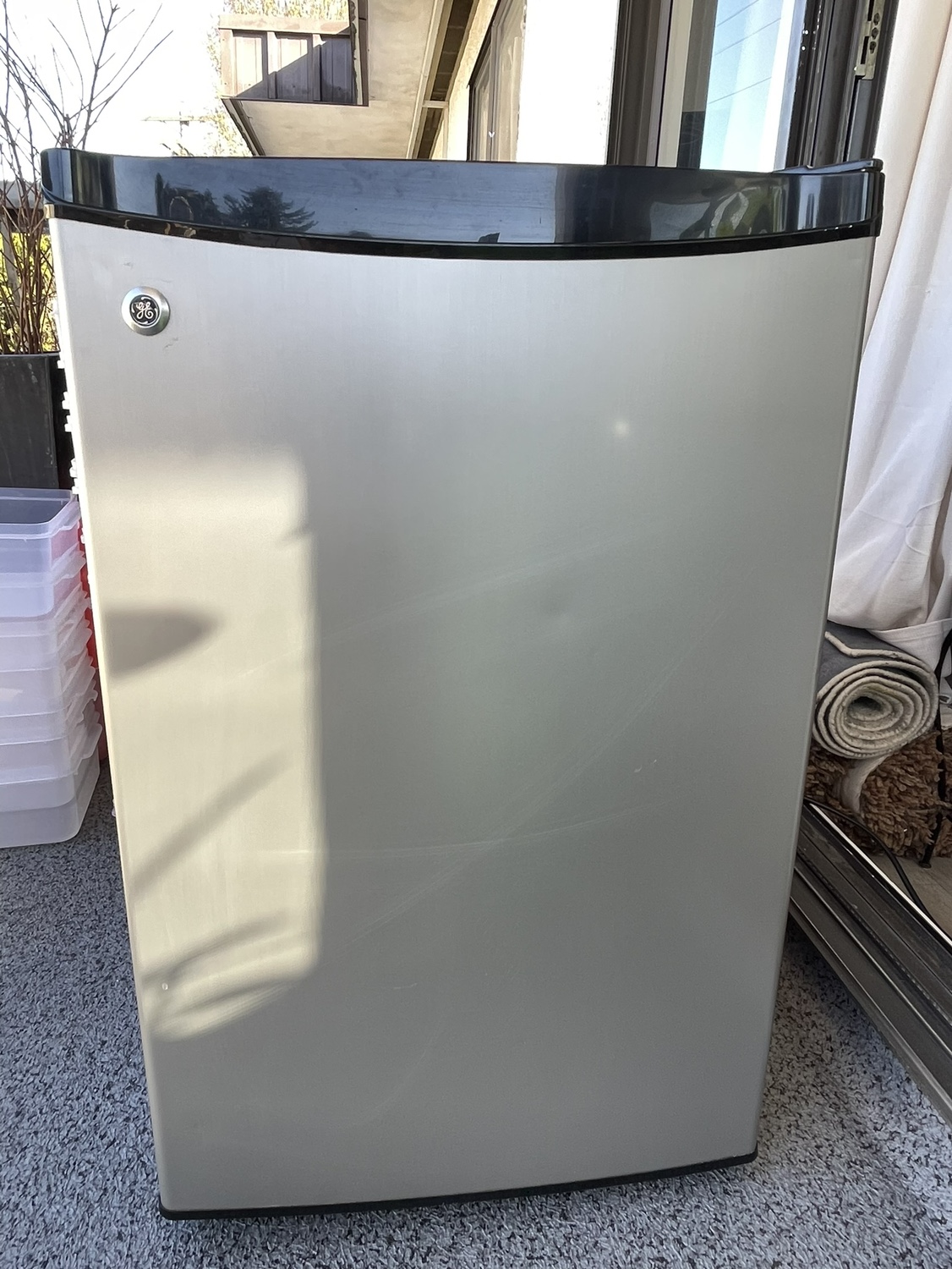 Compact Mini Fridge/Freezer