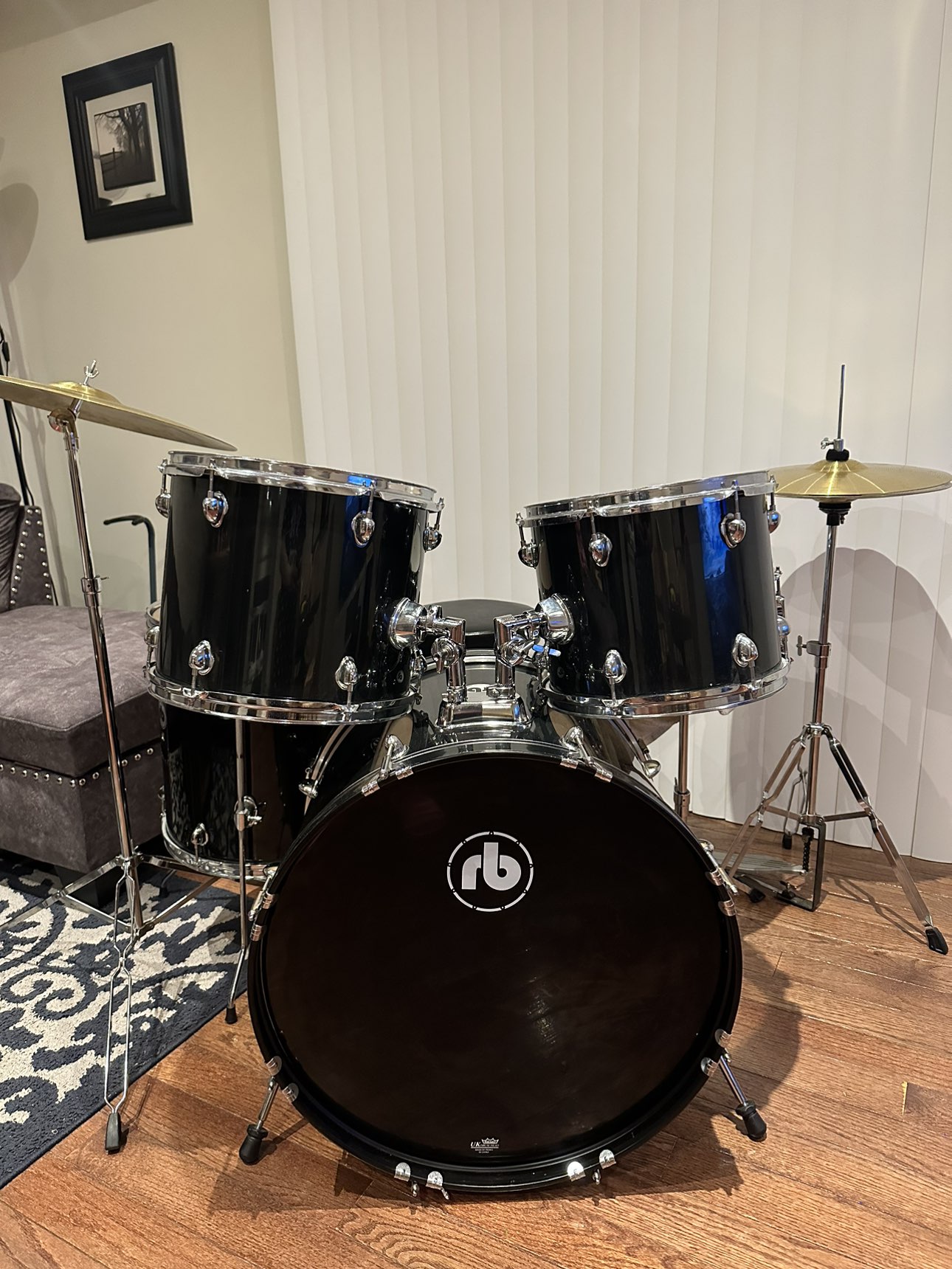 Drum set thumbnail