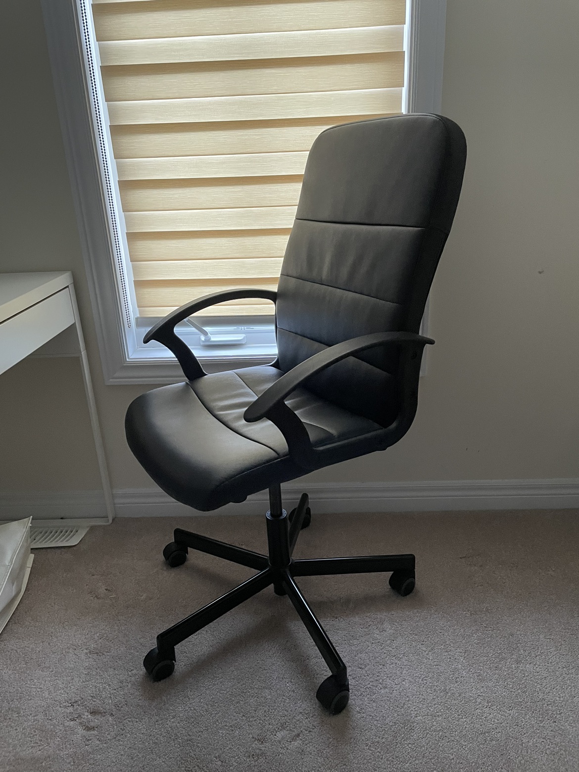 IKEA swivel chair - photo 2
