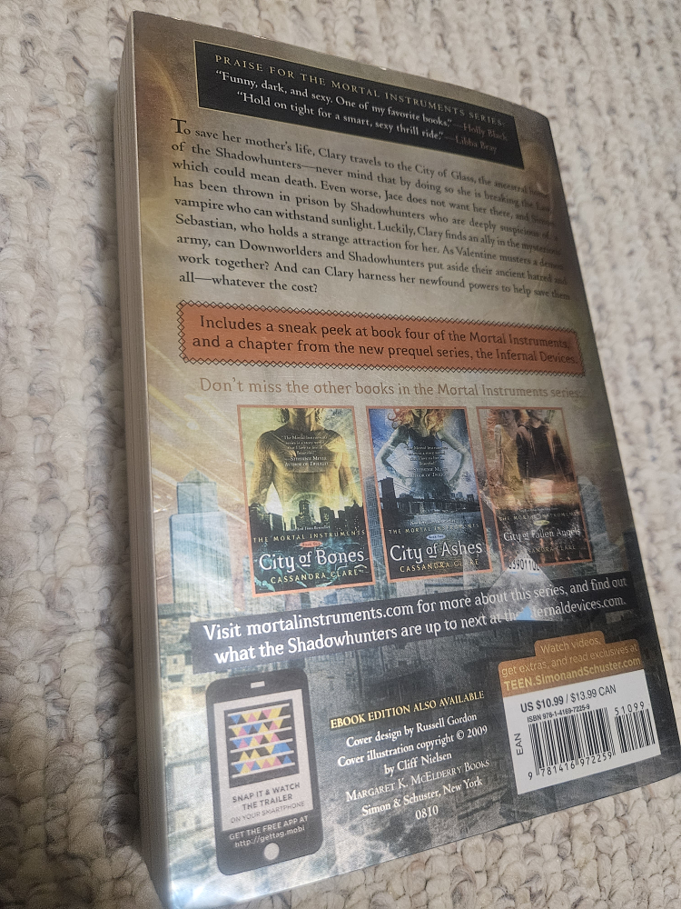 City of Glass by Cassandra Clare image indicator(3)