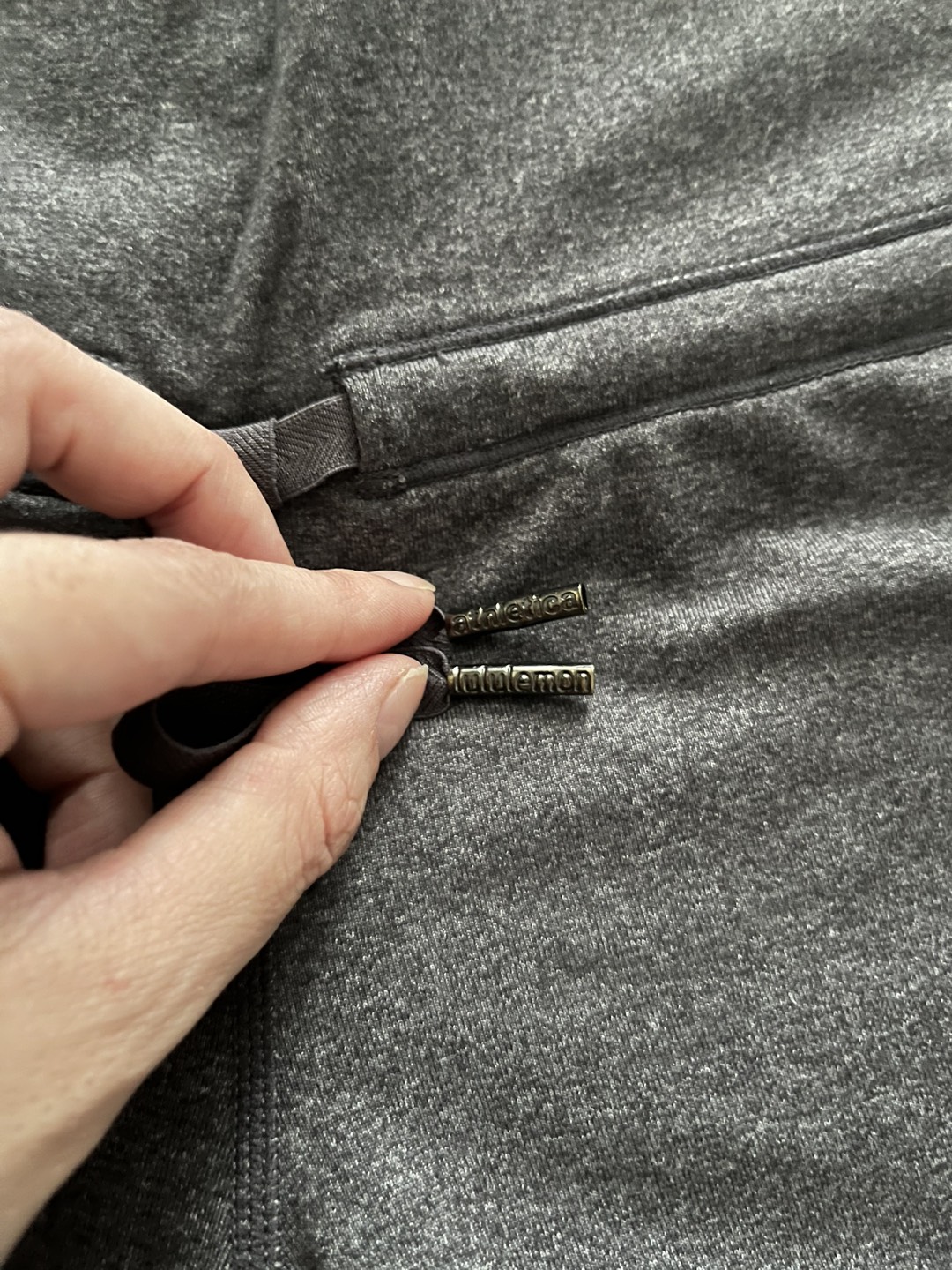 Lululemon short image indicator(4)