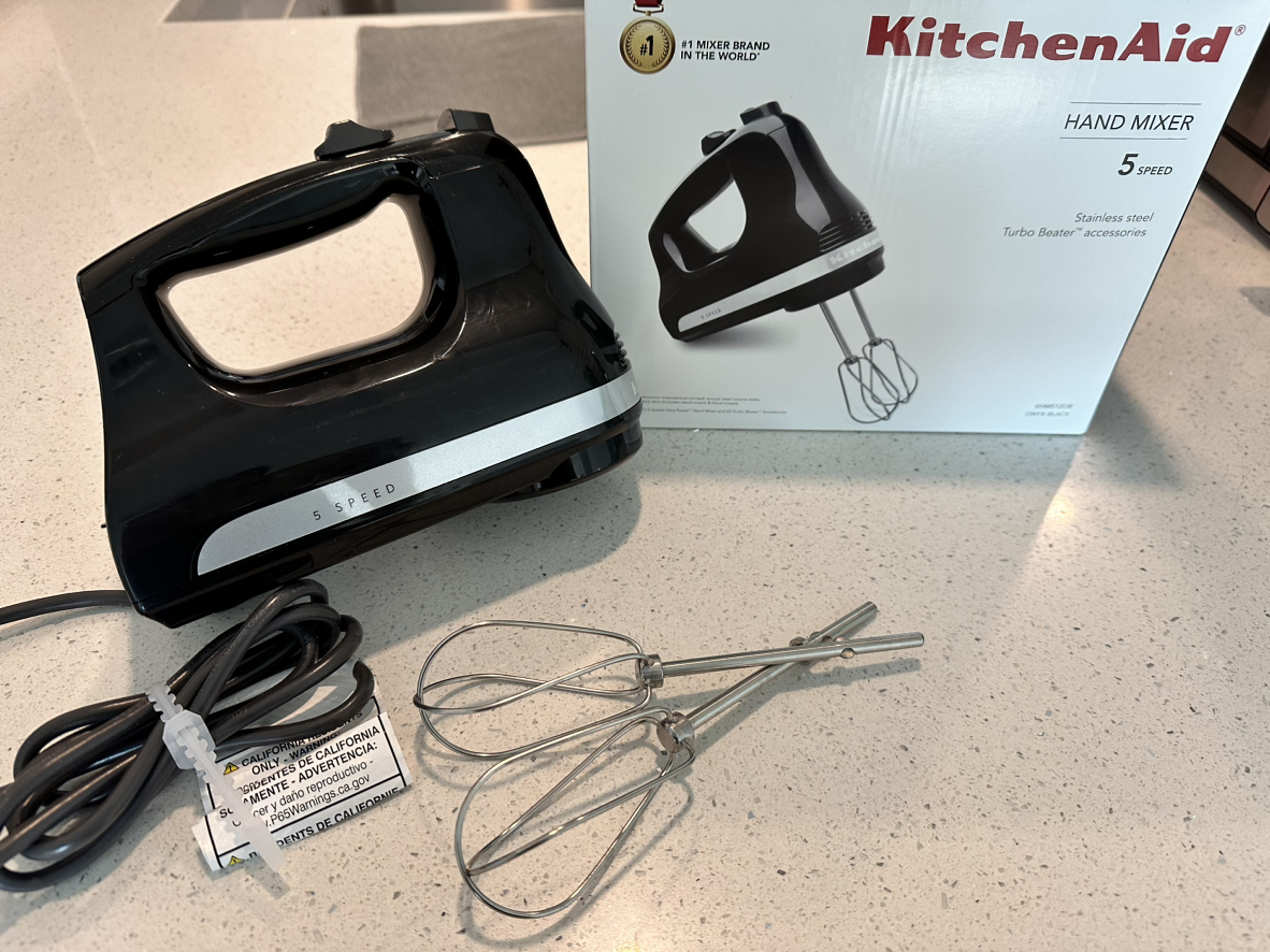 KitchenAid hand mixer. 5 speed beater
