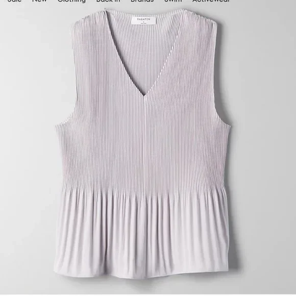Aritzia Babaton Damien pleated flowy blouse sz M - photo 3
