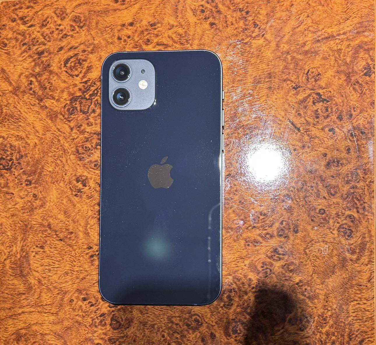 iPhone 12 64 GB