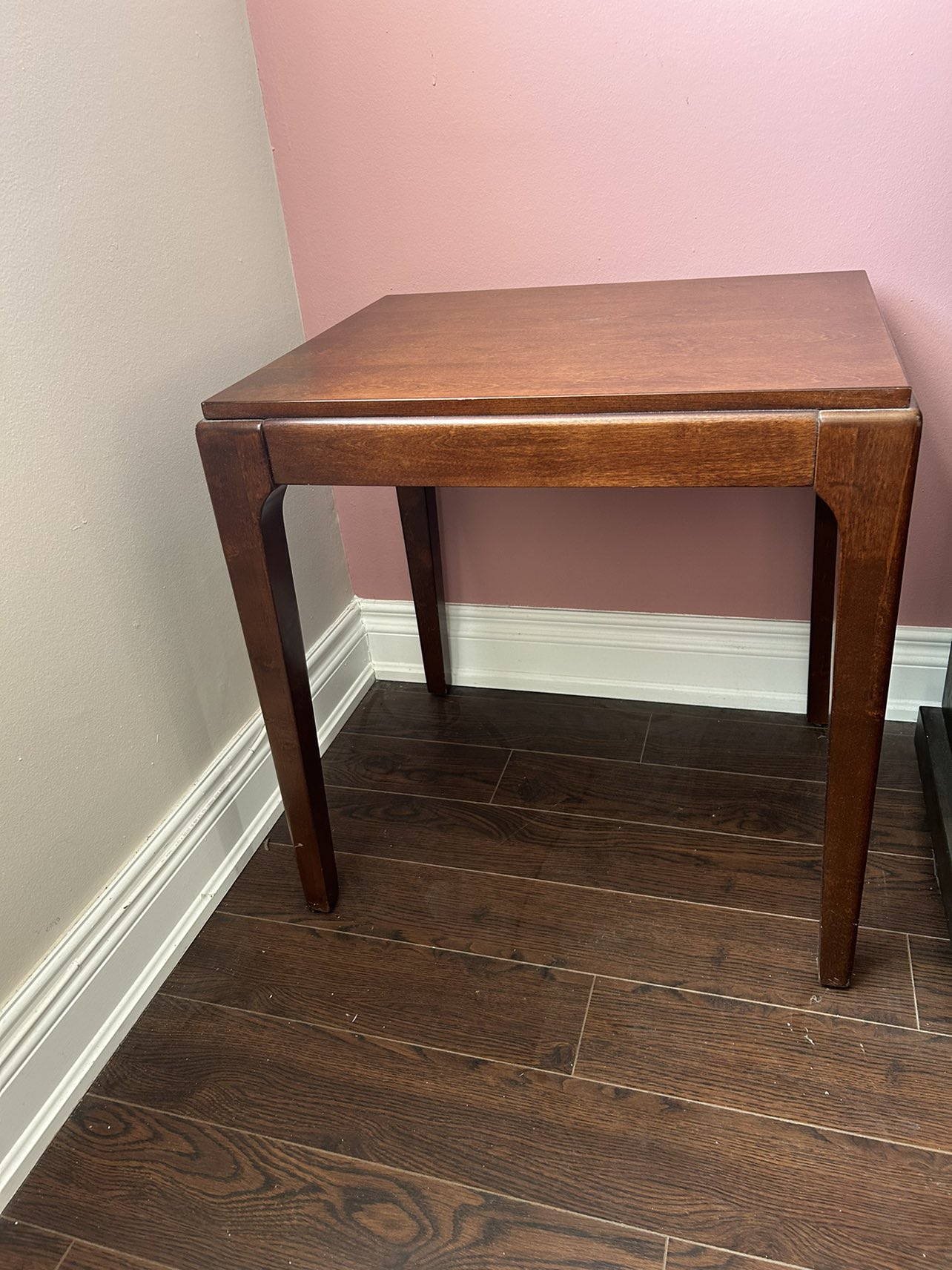 Side or end tables (2) - photo 3