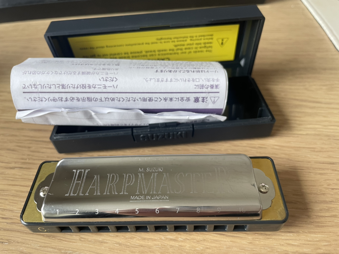 Suzuki Harp master Harmonica MR200C