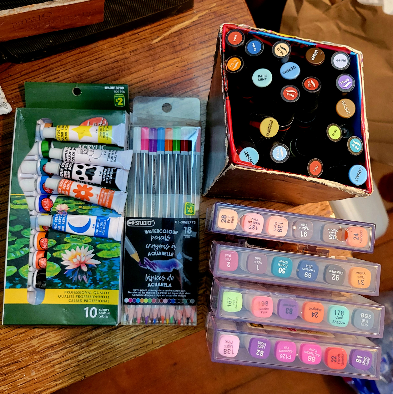 Draw and Paint Supplies