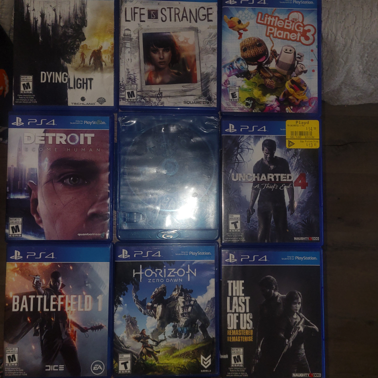PS4 w/ 1 controller & 9 games - photo 2