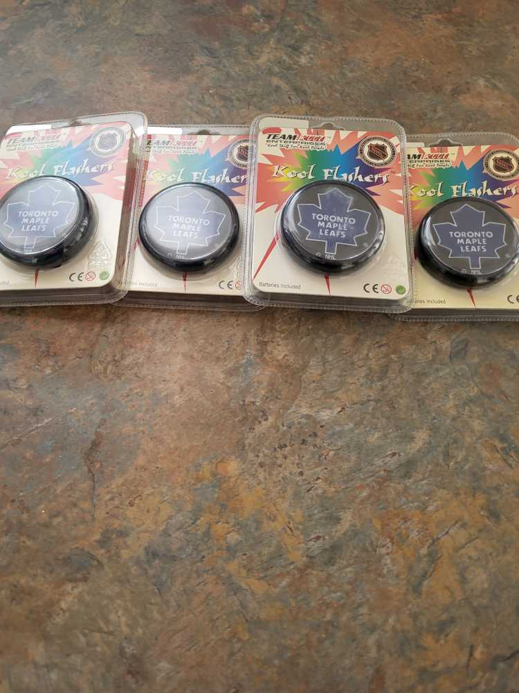 Toronto  maple leafs  light flashers .4 dollars each.