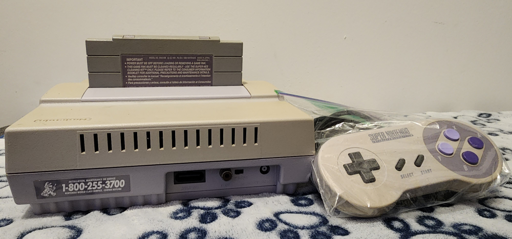 Super Nintendo with Super Mario World image indicator(2)