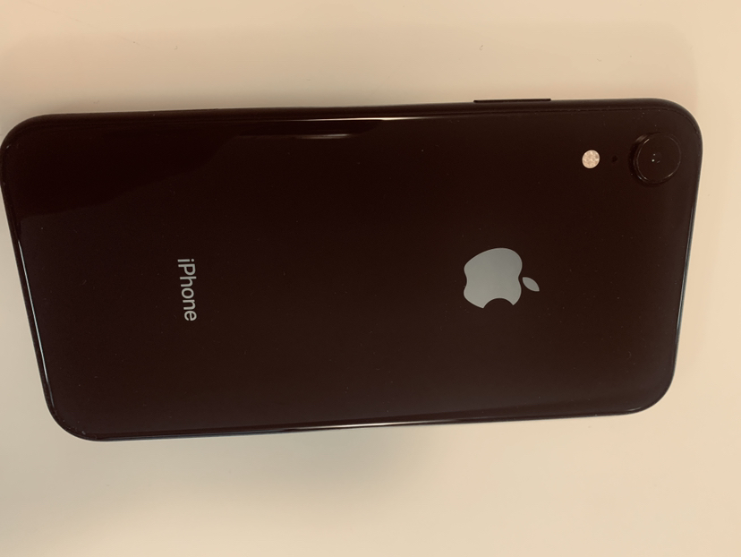 iPhone XR 64 GB - photo 2