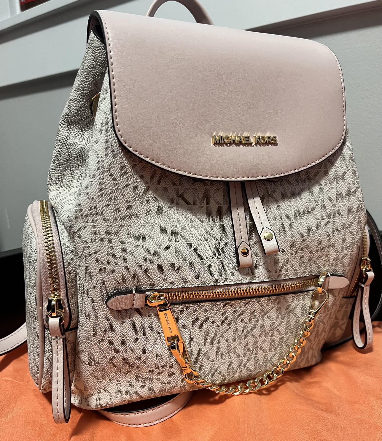 Women fashion