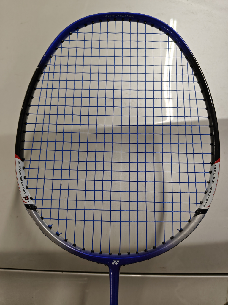 MOVING SALE - YONEX Nanospeed 200 thumbnail