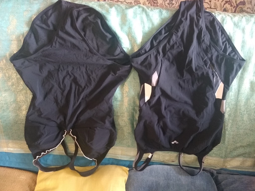 Ladies swimsuit size 14 & 38 - photo 2
