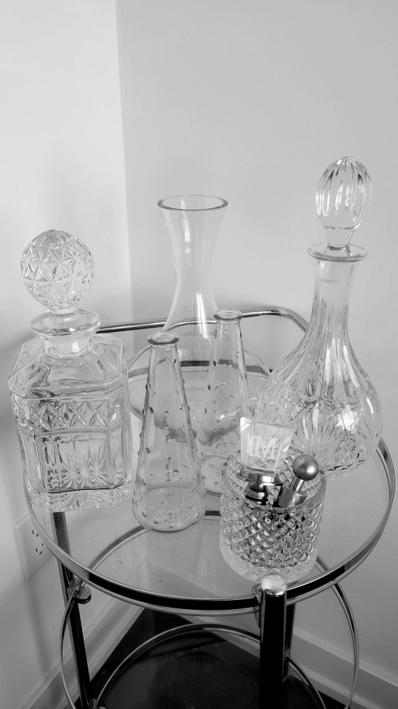 9pc Crystal Glassware Bar Set + Bar Stand image indicator(3)