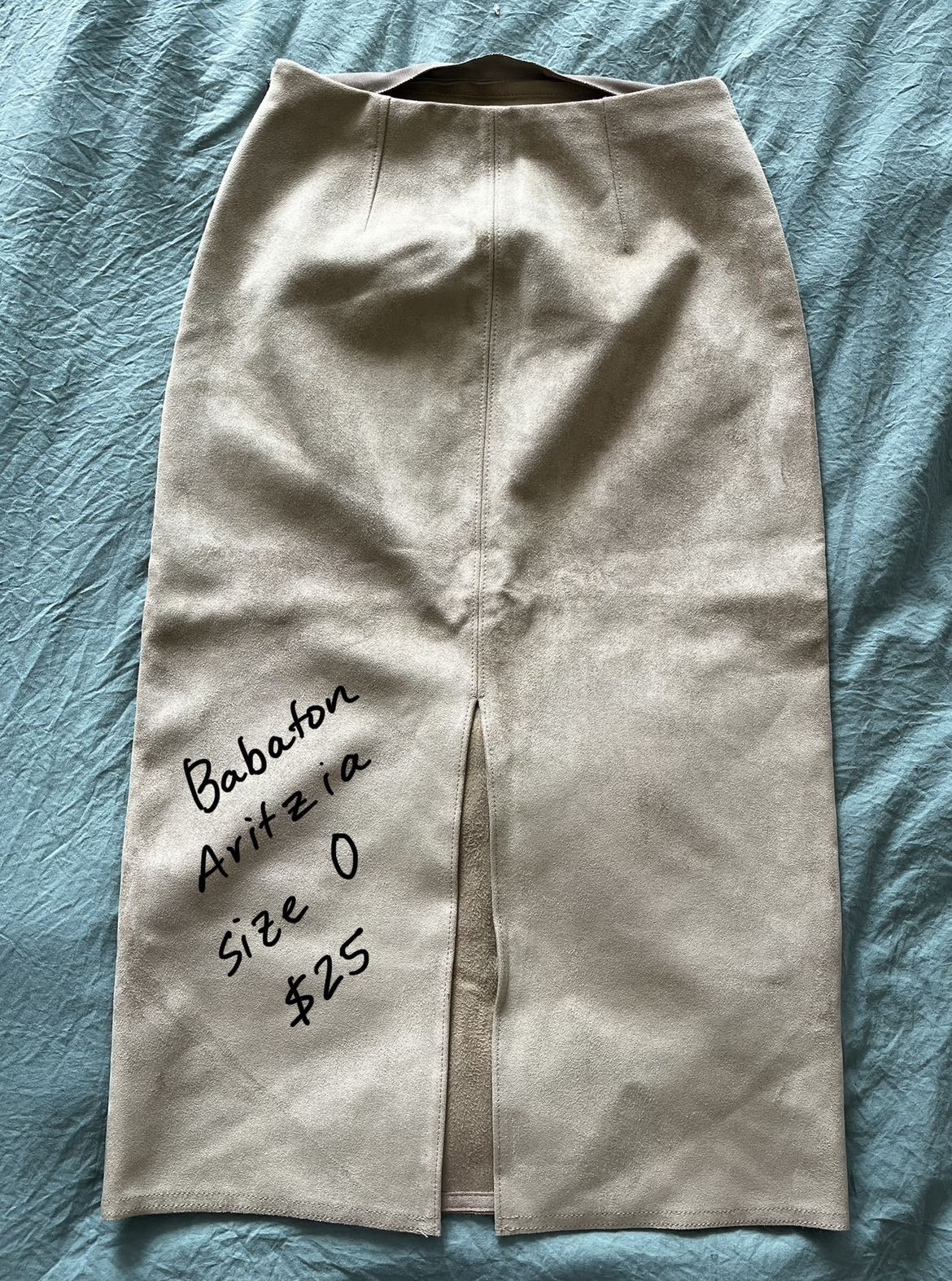 Aritzia and club monaco skirts. Take all for $50 - photo 3