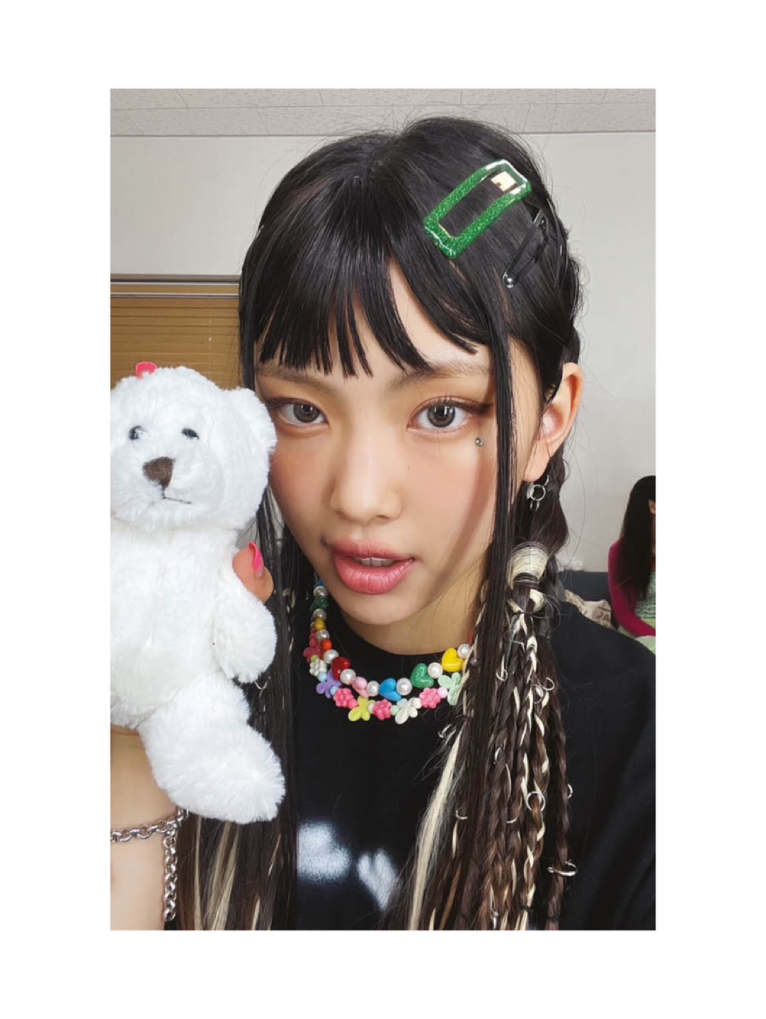 •new jeans hyein official photocard!•
