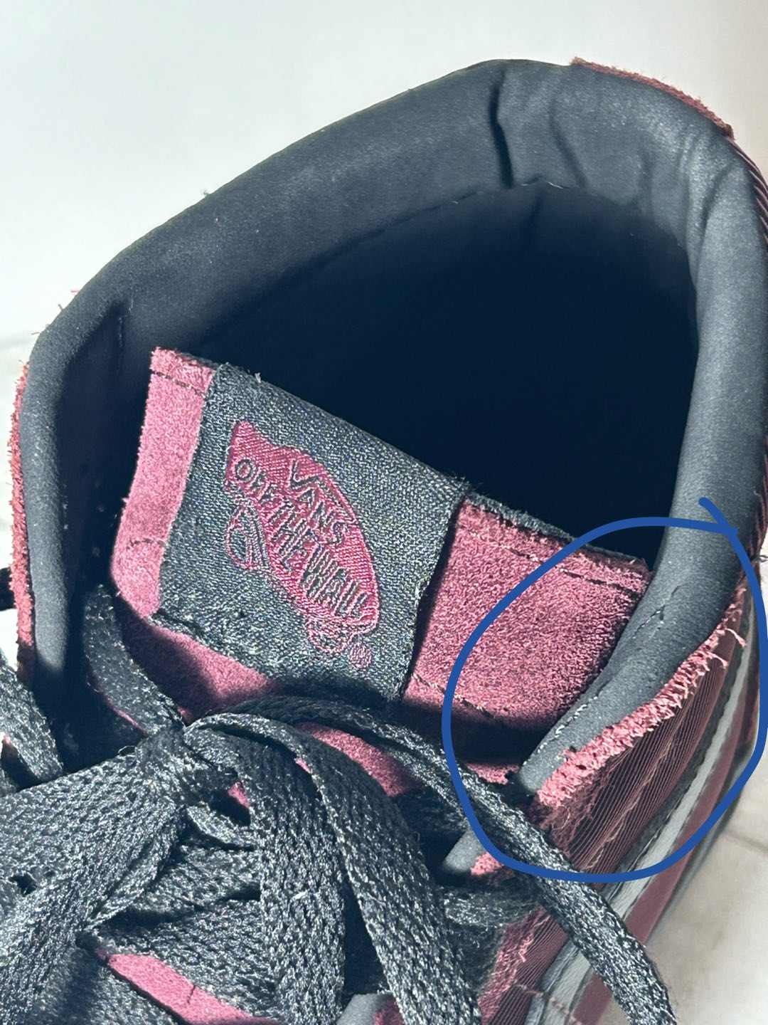 CLEARANCE Vans Unisex Hightop Shoes image indicator(3)