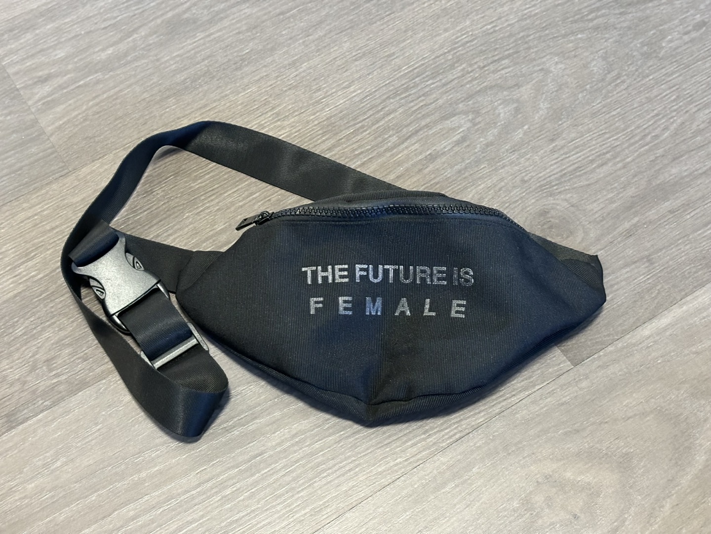 Black fanny pack - pickup only thumbnail