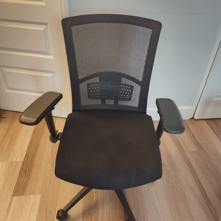 premium computer chair - photo 4