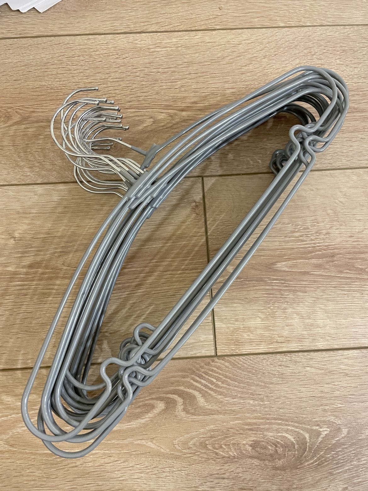 Non-slip Hangers /shoes rack / laundry bag and more! - photo 5