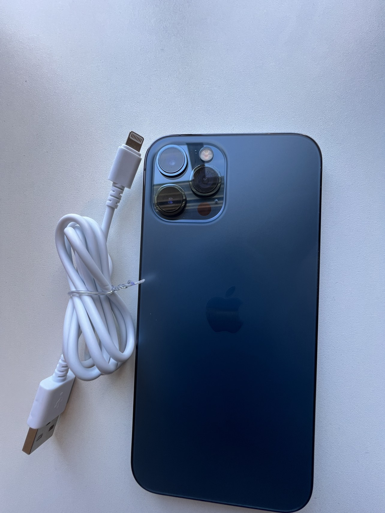 iPhone 12 Pro Max 128GB (No Scratch) - photo 2