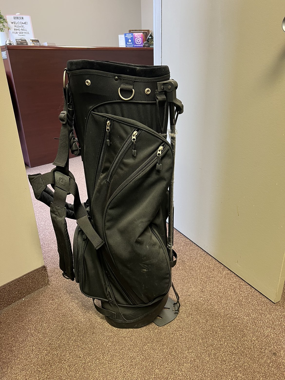 Golf bag thumbnail