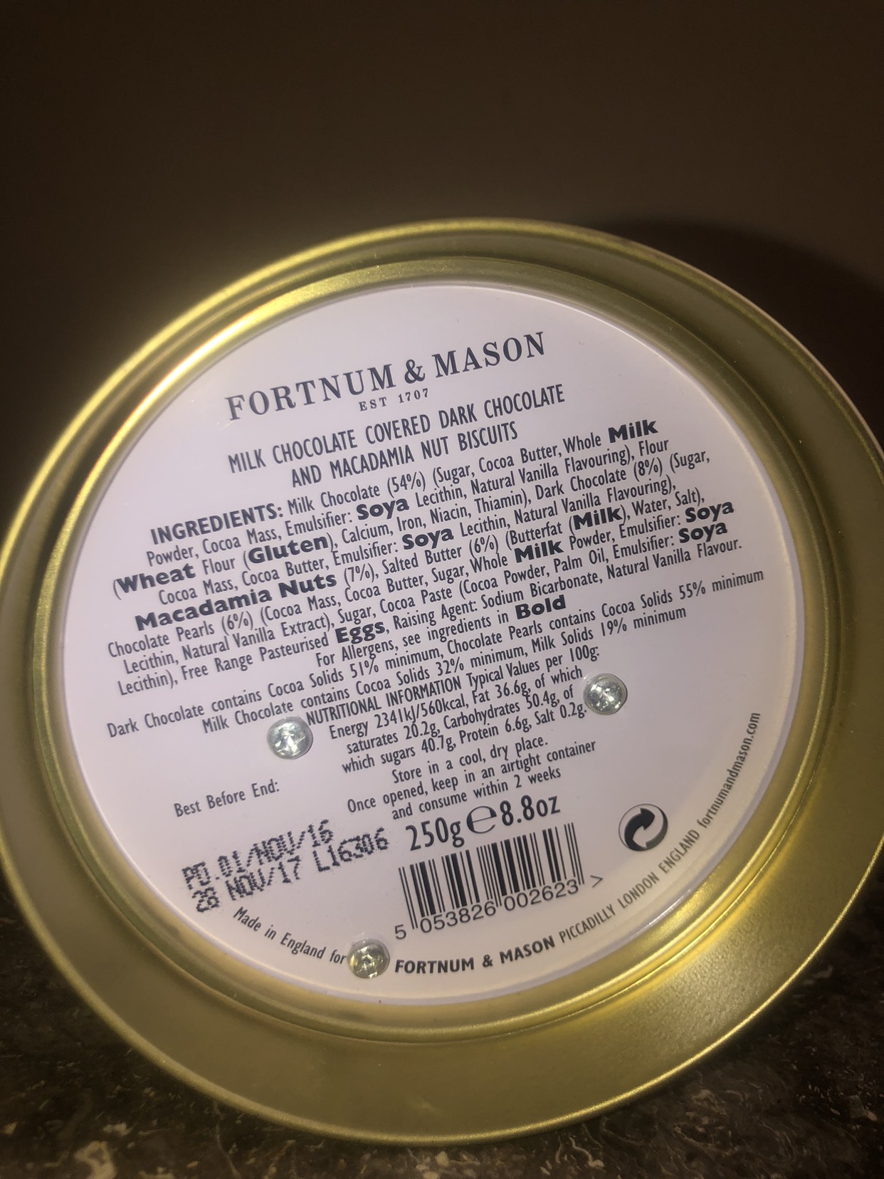 Collectible tin musical carrousel /firm price image indicator(7)