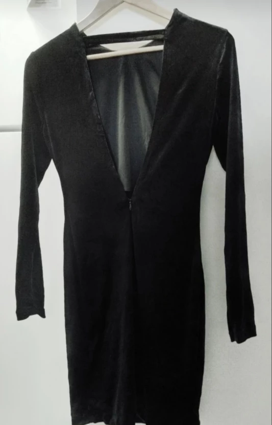 Elegant V Back Little Black Dress Velvet NWT - BRAND NEW W/ TAGS image indicator(4)