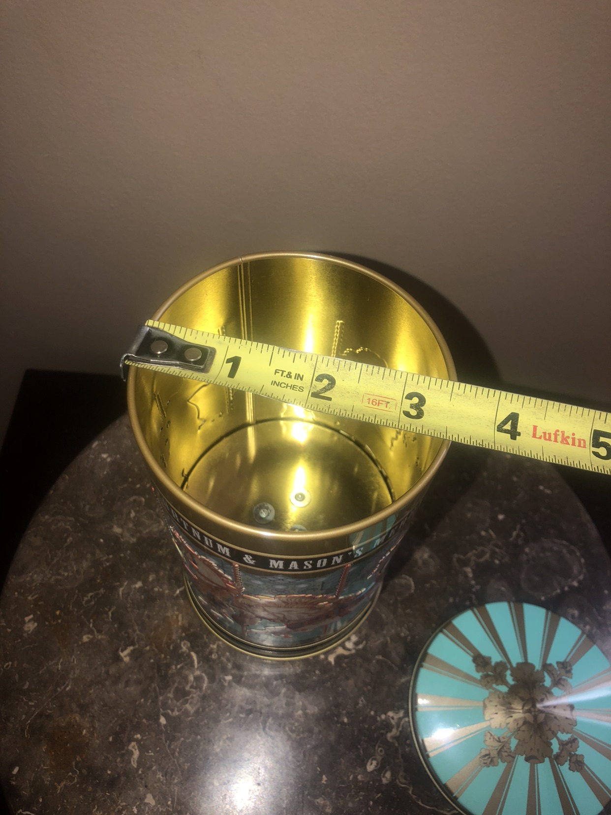 Collectible tin musical carrousel /firm price image indicator(5)